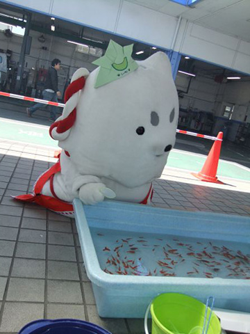 絶対すくってやる!!
