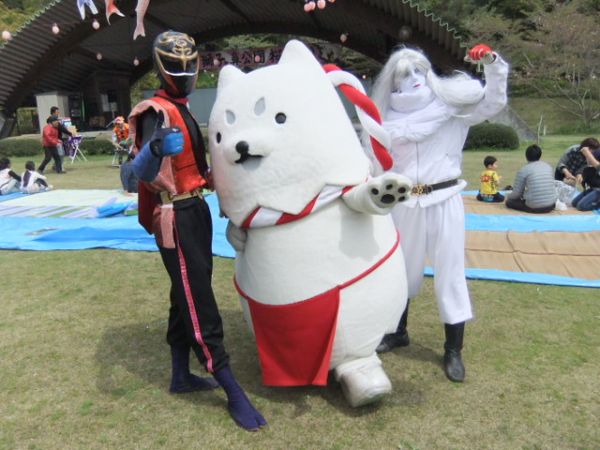 遠州忍者さんとポーズ!!