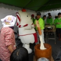 餅つき大会で